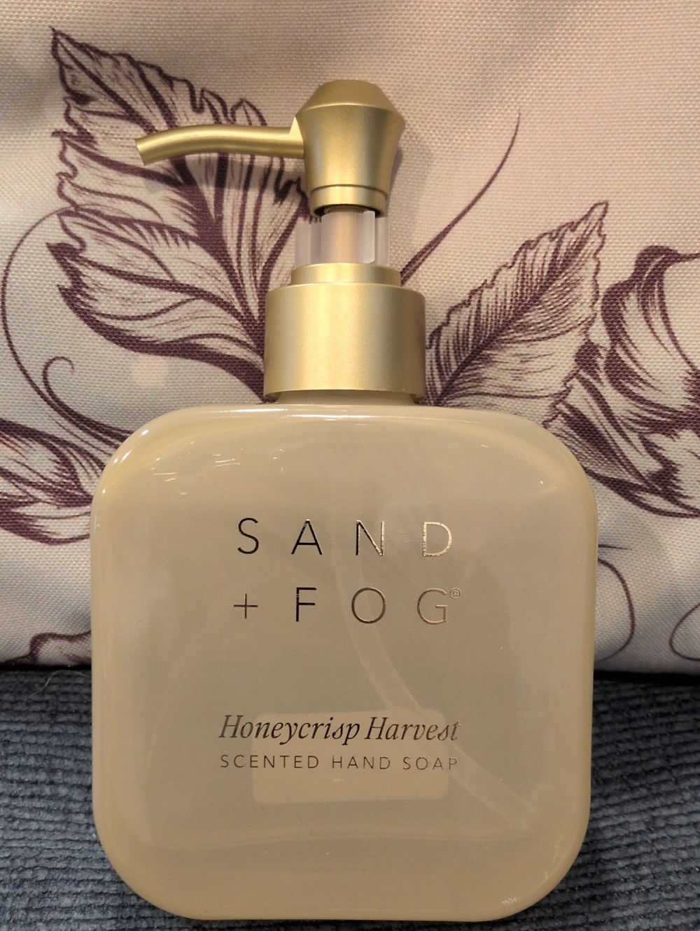 Sand And Fog Honeycrisp Harvest Scented Hand Soap